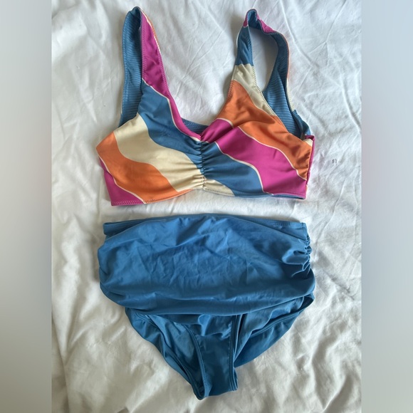 Reversible Bikini Set - Picture 3 of 7